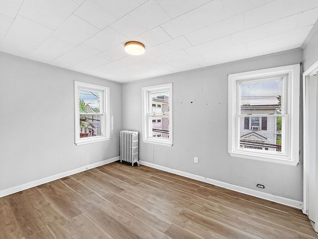 72 Leyden St, Boston, MA 02128