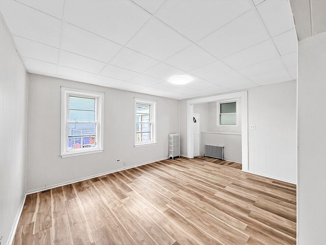 72 Leyden St, Boston, MA 02128