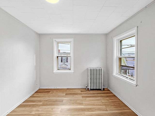 72 Leyden St, Boston, MA 02128