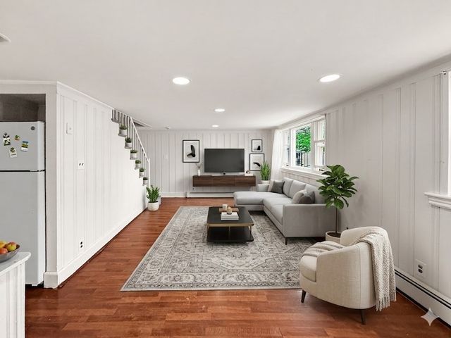 72 Leyden St, Boston, MA 02128