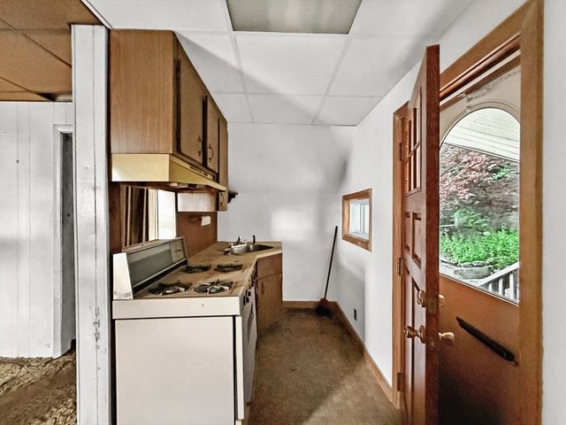 72 Leyden St, Boston, MA 02128