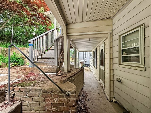 72 Leyden St, Boston, MA 02128