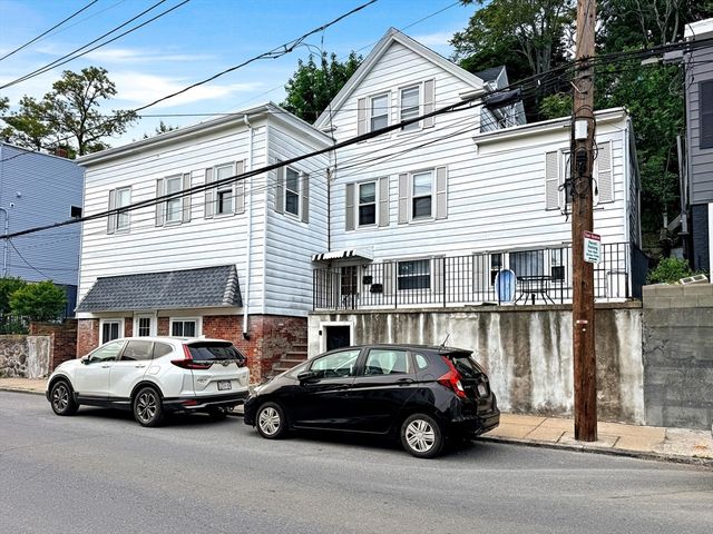 72 Leyden St, Boston, MA 02128
