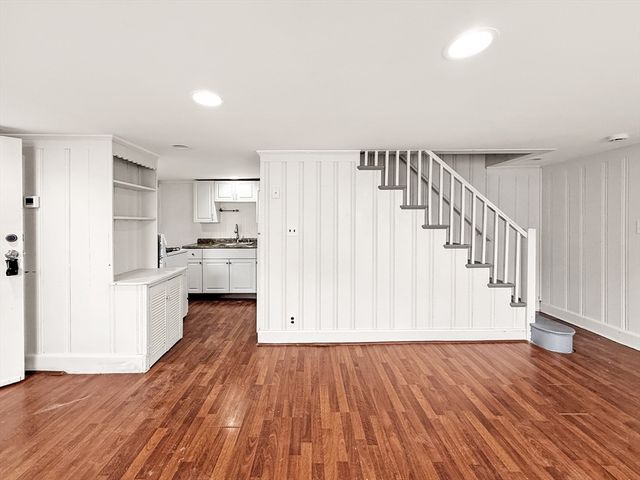 72 Leyden St, Boston, MA 02128
