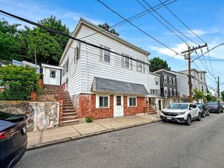 72 Leyden St, Boston, MA 02128