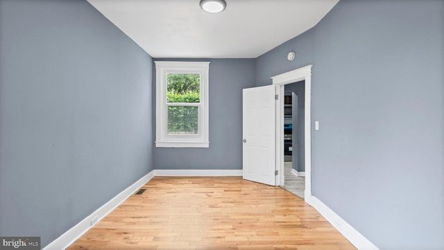 2916 PRESBURY ST, Baltimore, MD 21216
