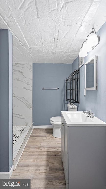 Image 21 of property listing at 2916 PRESBURY ST, Baltimore, MD 21216