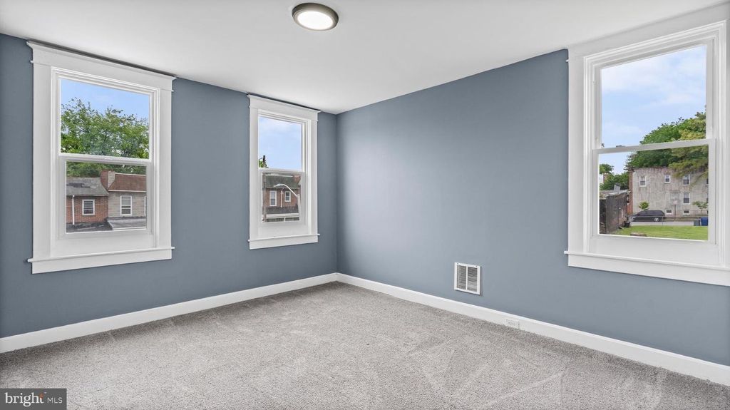 Image 23 of property listing at 2916 PRESBURY ST, Baltimore, MD 21216