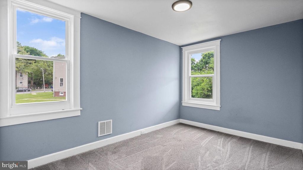 Image 26 of property listing at 2916 PRESBURY ST, Baltimore, MD 21216