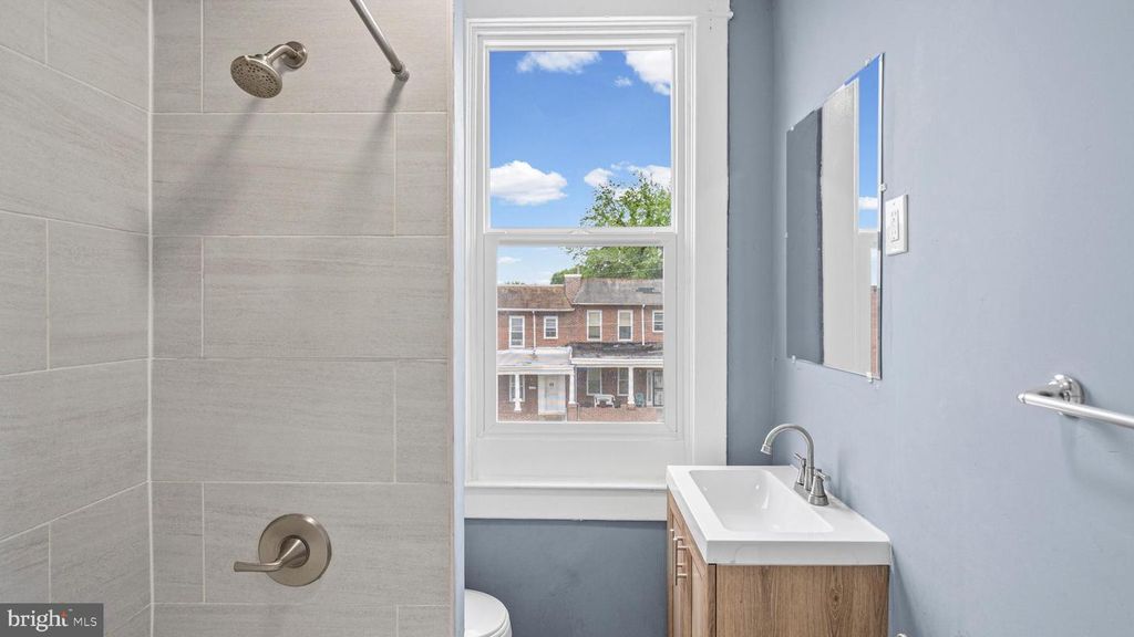 Image 32 of property listing at 2916 PRESBURY ST, Baltimore, MD 21216