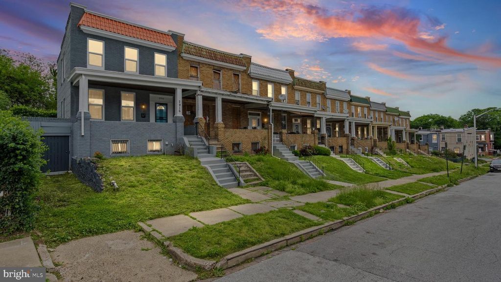 Image 38 of property listing at 2916 PRESBURY ST, Baltimore, MD 21216