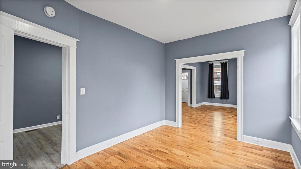 Image 8 of property listing at 2916 PRESBURY ST, Baltimore, MD 21216