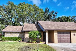 2214 HIDDEN CREEK CIRCLE, Sebring, FL 33870