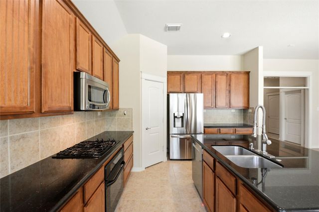 13614 Indigo Spires Drive, Cypress, TX 77429