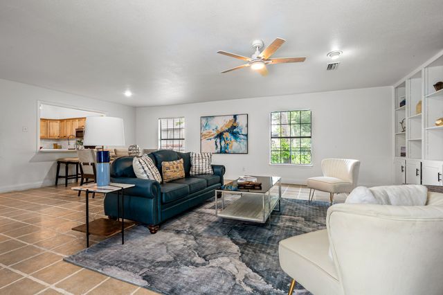 2518 Hightrail Drive, Carrollton, TX 75006