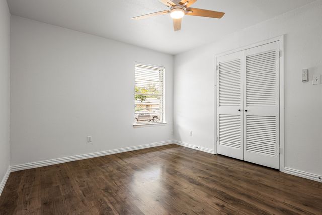 2518 Hightrail Drive, Carrollton, TX 75006