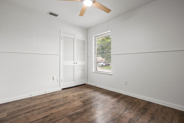 2518 Hightrail Drive, Carrollton, TX 75006