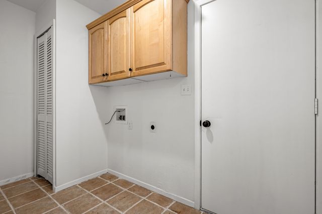 2518 Hightrail Drive, Carrollton, TX 75006