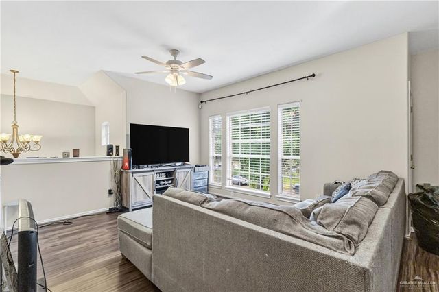 4729 W Jasmine Avenue, Mcallen, TX 78501