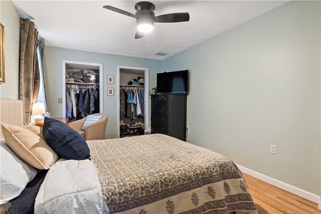 48 Rowe Avenue, Warwick, RI 02889