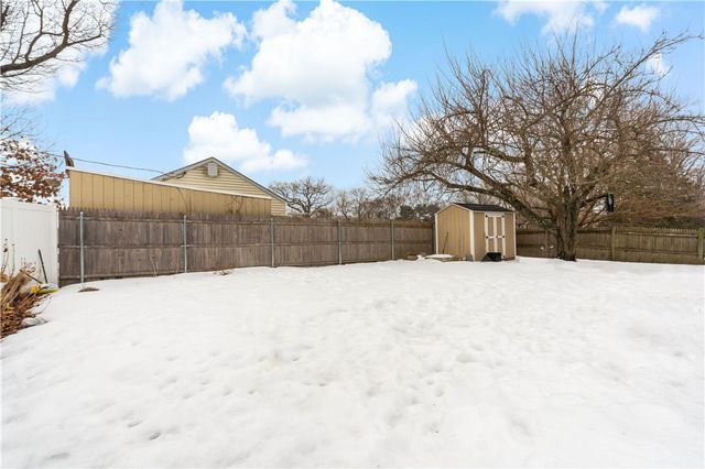 48 Rowe Avenue, Warwick, RI 02889