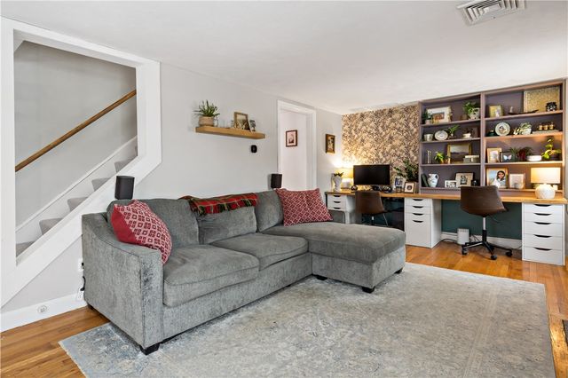 48 Rowe Avenue, Warwick, RI 02889