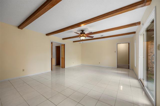 1102 Doral Lane, Houston, TX 77073