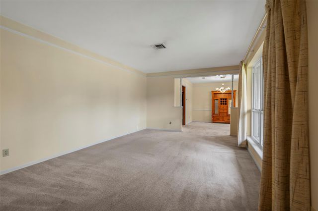 1102 Doral Lane, Houston, TX 77073