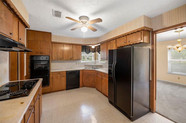 1102 Doral Lane, Houston, TX 77073