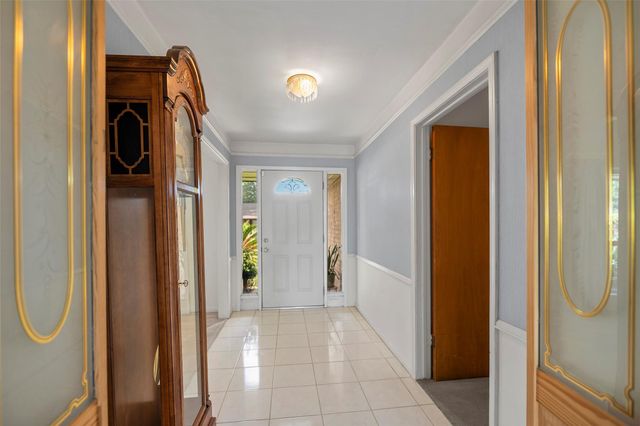 1102 Doral Lane, Houston, TX 77073