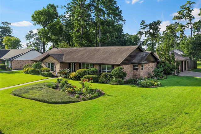 1102 Doral Lane, Houston, TX 77073