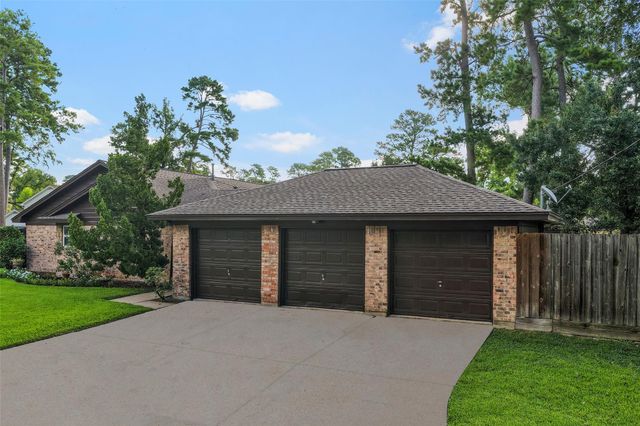 1102 Doral Lane, Houston, TX 77073