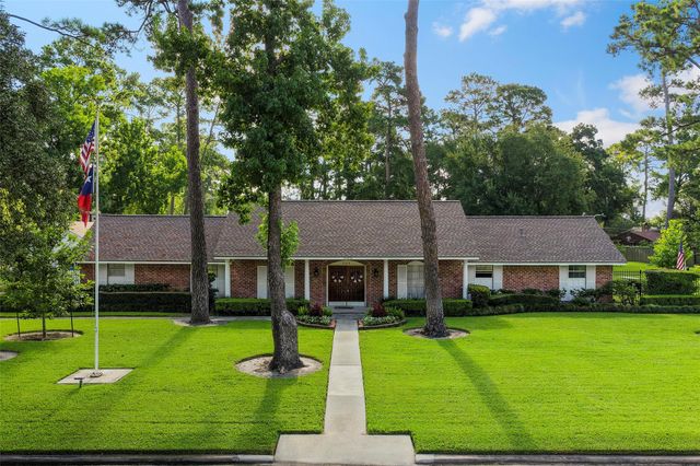 1102 Doral Lane, Houston, TX 77073