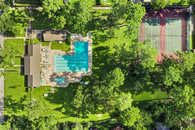 1102 Doral Lane, Houston, TX 77073