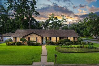 1102 Doral Lane, Houston, TX 77073