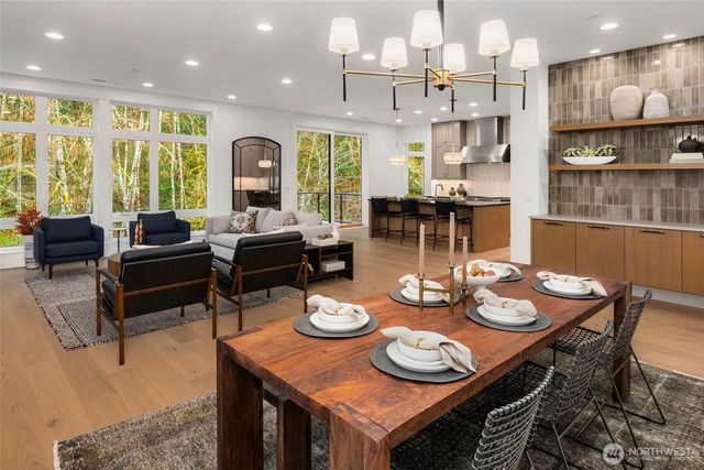 21045 SE 80th Street, Issaquah, WA 98027