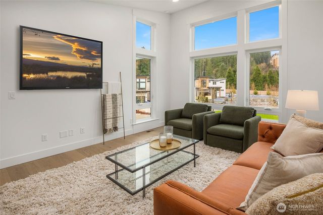 21045 SE 80th Street, Issaquah, WA 98027