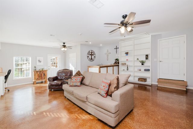 1900 10th Street, Brownwood, TX 76801