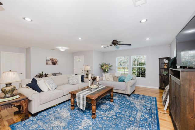 1900 10th Street, Brownwood, TX 76801