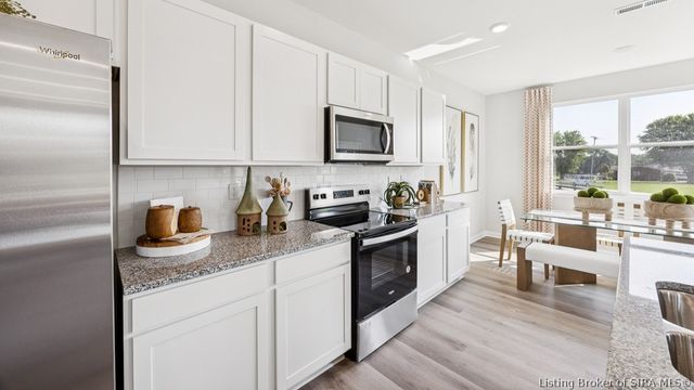 3022 Grace Marie Way, New Albany, IN 47150