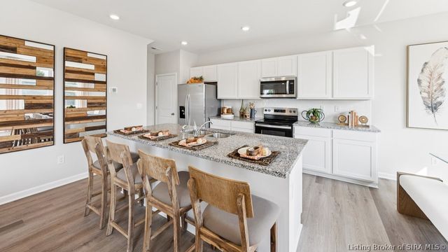 3022 Grace Marie Way, New Albany, IN 47150
