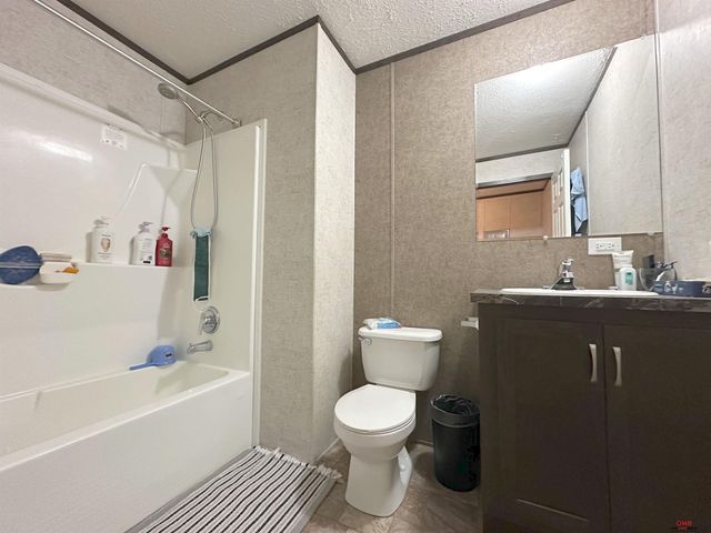 201 W Treehaven Drive, Lincoln, NE 68521