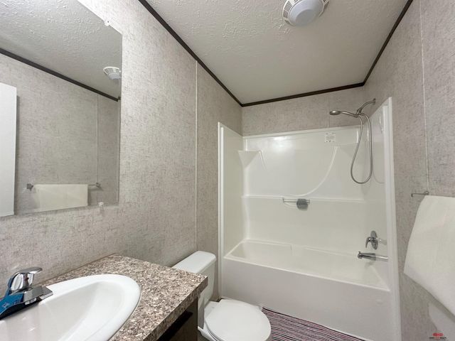 201 W Treehaven Drive, Lincoln, NE 68521