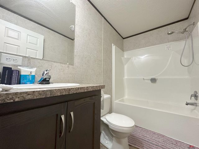 201 W Treehaven Drive, Lincoln, NE 68521