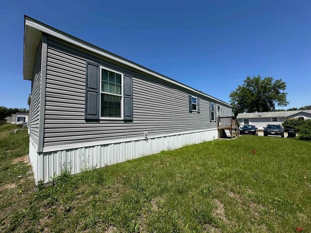 201 W Treehaven Drive, Lincoln, NE 68521