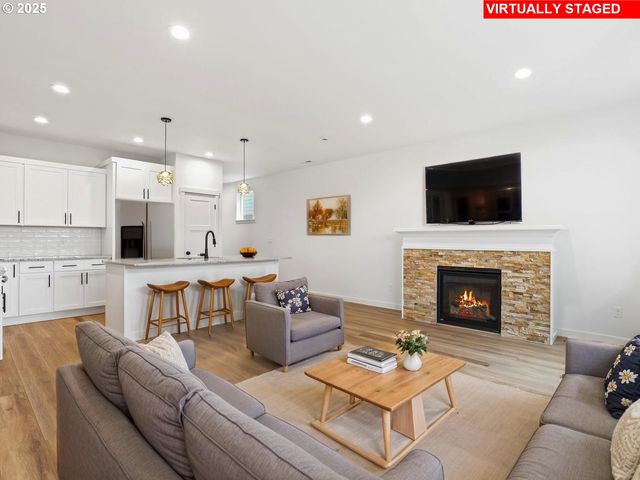 41810 Deschutes Ave 86B, Sandy, OR 97055