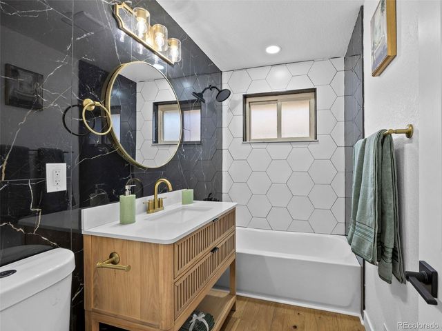 3553 Hudson Street, Denver, CO 80207