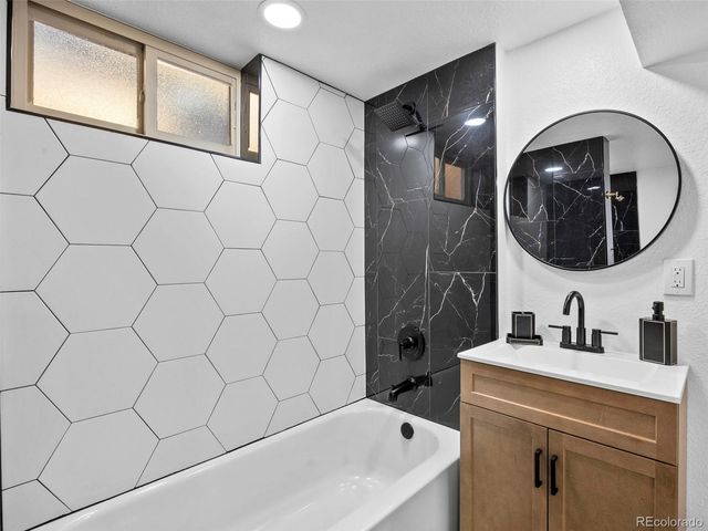 3553 Hudson Street, Denver, CO 80207