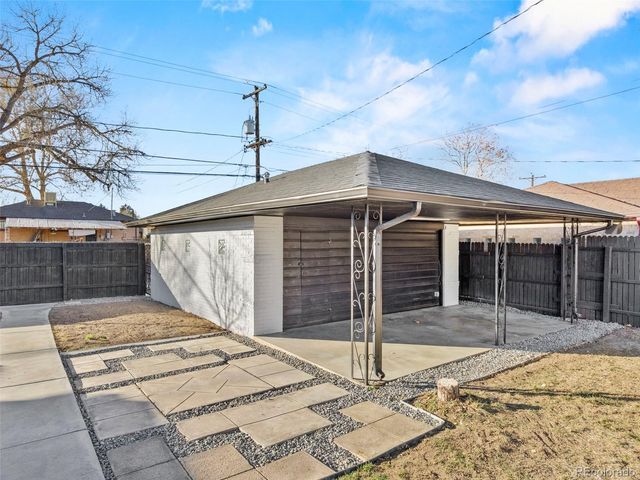 3553 Hudson Street, Denver, CO 80207