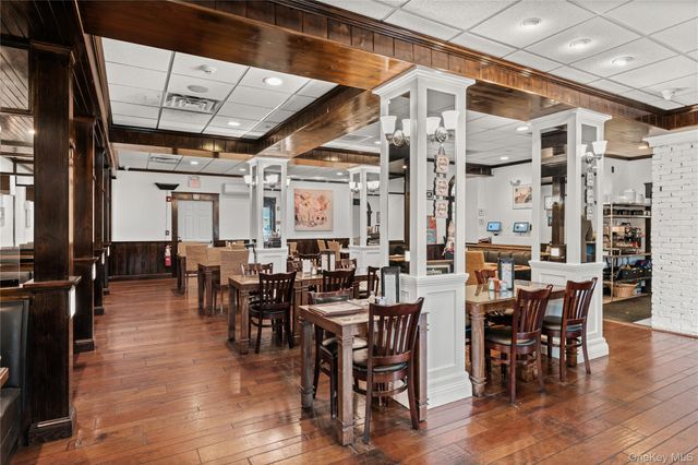 825 route 25a, Miller Place, NY 11764